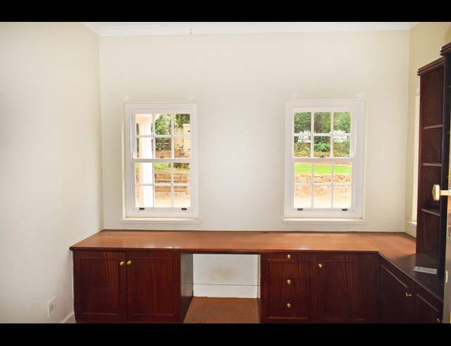 4 BEDROOM HOUSE FOR SALE IN HOUGHTON ESTATE